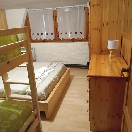 Apartman La Mansarda Di Maria E Giuseppe *